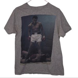 Men Grey T-shirt Muhammad Ali, Size Large